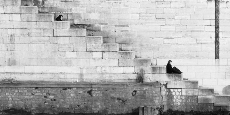 全渠道融合新范式：广州福中国如何通过线下体验店与线上社交营销，重塑日用百货与收纳整理消费体验