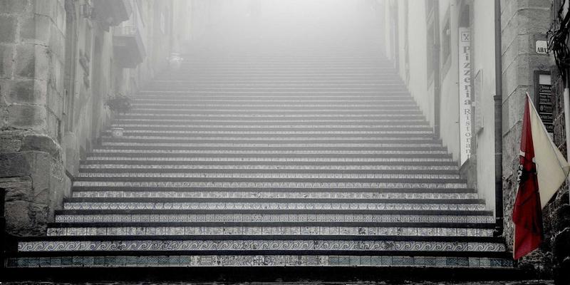 广州福中国18：装饰摆件、生活用品与厨房用具的艺术融合